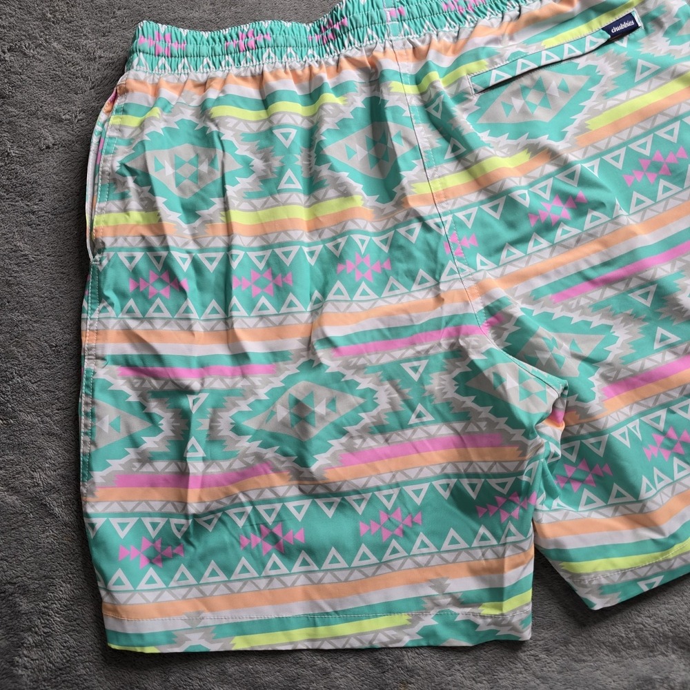 Chubbies Shorts Men's XL Teal Aztec En Fuegos 7" Swim Trunks Lined Drawstring - Picture 12 of 16
